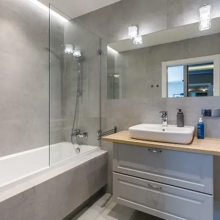 Apartament 3cityhome 200metrow Od Plazy * Danzica
